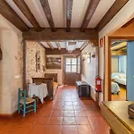 La Casona Y Casitas De Tabladillo *
