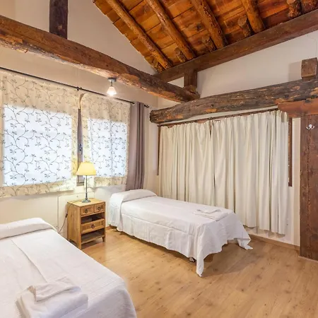 Nyaraló La Casona Y Casitas De Tabladillo