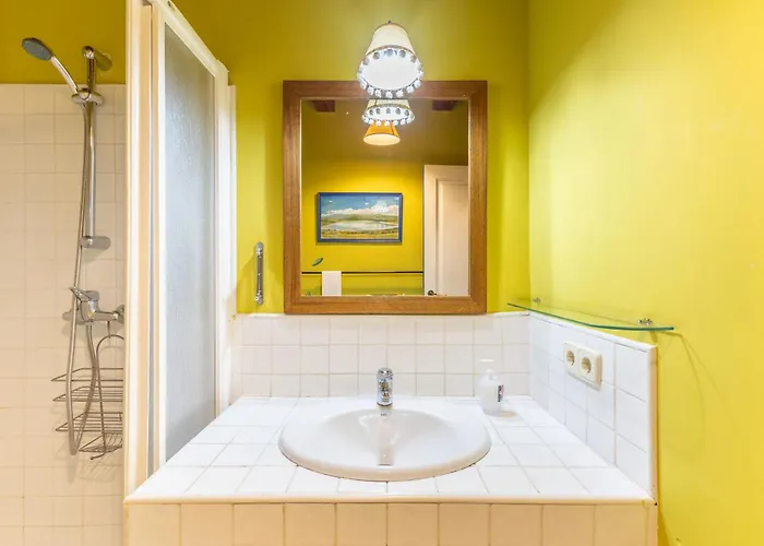 La Casona Y Casitas De Tabladillo *