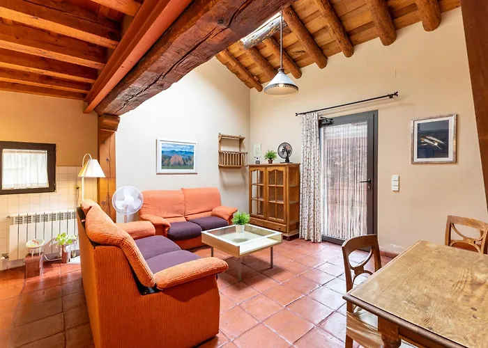 La Casona Y Casitas De Tabladillo *